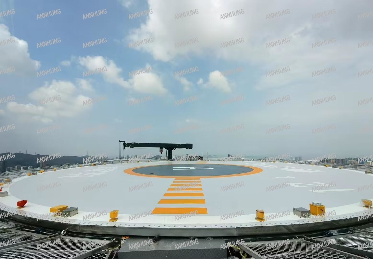 ultimo caso aziendale circa Progetto Zhuhai Macao Bay Century Center - Illuminazione dell'eliporto