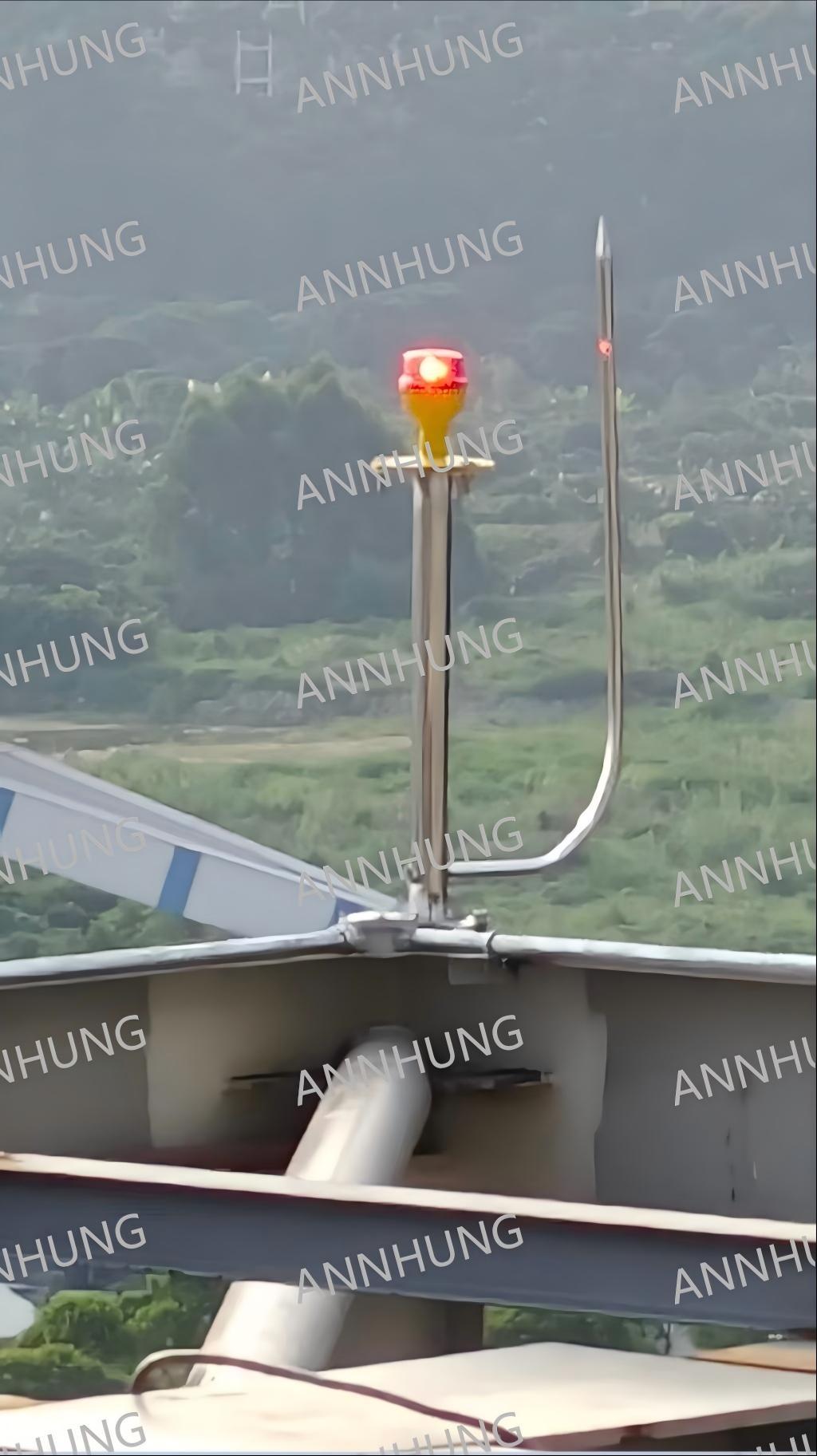 ultimo caso aziendale circa AH-LI-B2 Low-Intensity L810 Aviation Obstruction Light — Installation Cases