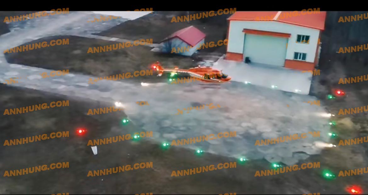 ultimo caso aziendale circa Un riuscito volo di prova con il sistema portatile della luce dell'aerodromo - AMICI dall'instituto della gestione delle emergenze di Beihang